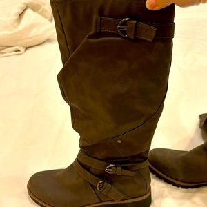 Sun & Stone gray women’s boots size 10